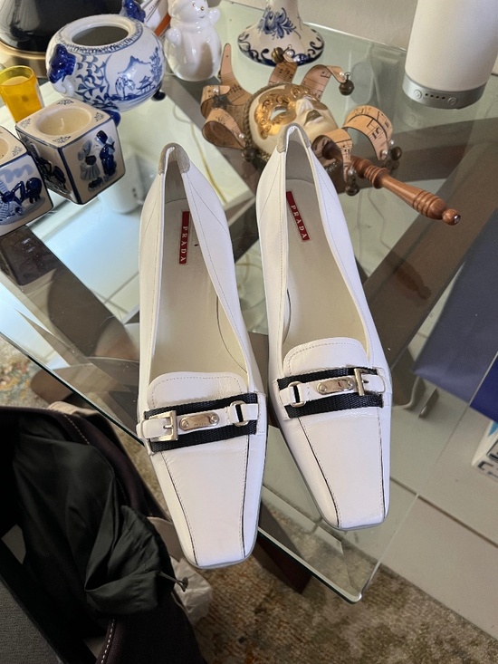 Prada Shoes - Prada whte and black kitten heels shoes